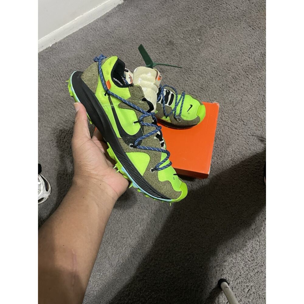 Size 7.5M-Nike Off-White x Air Zoom Terra Kiger 5 Athlete in Progress CD8179-300